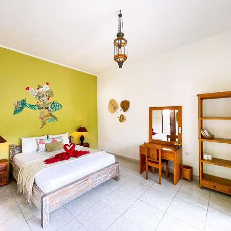 Enak Bungalow Amed Esterno foto