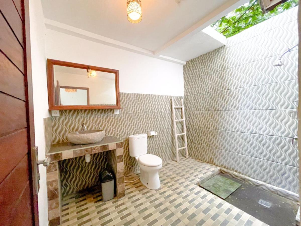 Enak Bungalow Amed Esterno foto